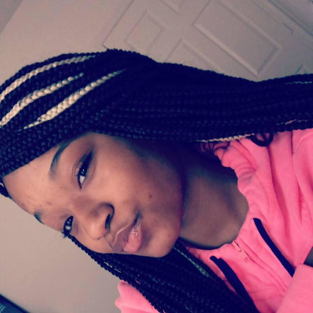 Meet your Posher, Amya